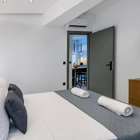 Rhodes Center Luxury #2 Lejlighed