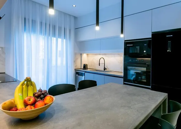 Rhodes Center Luxury #2 Rhodes City